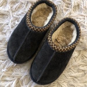 UGG Tasman II slipper